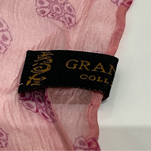 Grandeur Collection Silk Scarf 25X70 inches - Picture 6 of 6